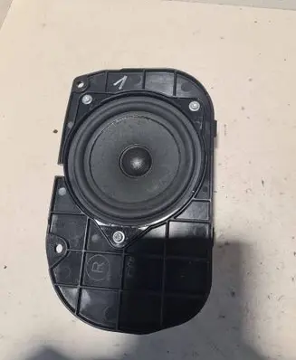 BMW 5 F10 F11 Parcel shelf speaker 9239184