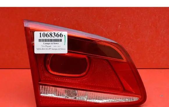 Volkswagen PASSAT CC Rear/tail lights 3AE945093J