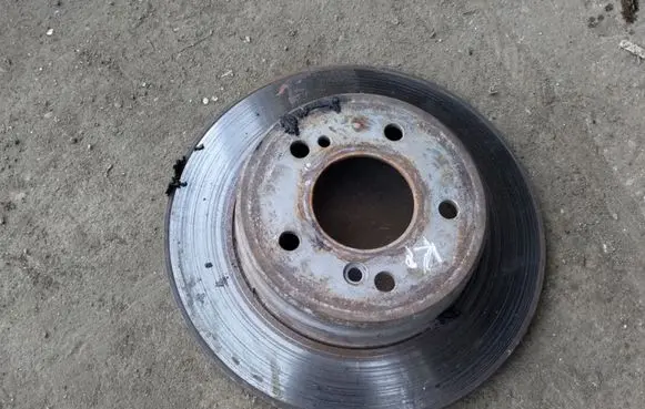 Mercedes-Benz C W203 Front brake disc