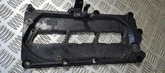 Rocker cam cover