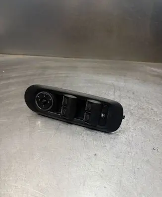 Ford Mondeo MK IV Electric window control switch 7S7T14A132AB A0811770100
