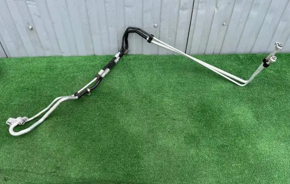 Audi A8 S8 D4 4H Air conditioning (A/C) pipe/hose 4H0820885E