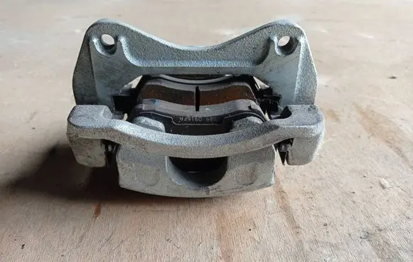 Hyundai i20 (GB IB) Front brake caliper BC140275