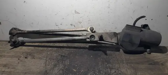 Ford Focus Front wiper linkage and motor