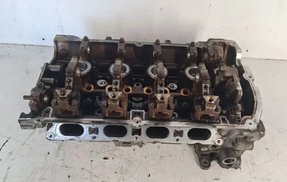 BMW 1 F20 F21 Engine head V758067980 2074191C12 761910402