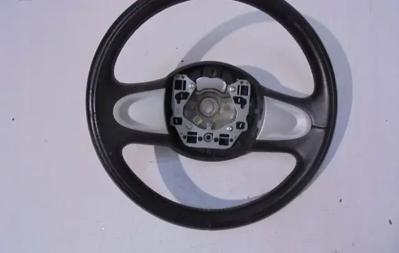 Mini One - Cooper Coupe R56 Steering wheel