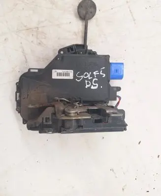 Volkswagen Golf V Rear door lock 7L0839016
