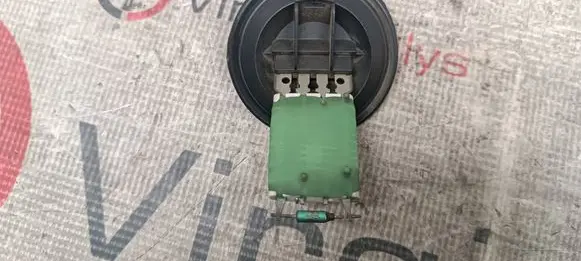 Heater blower motor/fan resistor