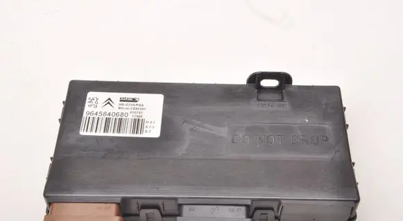 Peugeot 407 Seat control module 9645840680