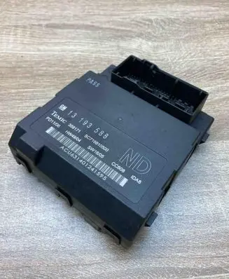 Opel Vectra C Comfort/convenience module 13193588 359171