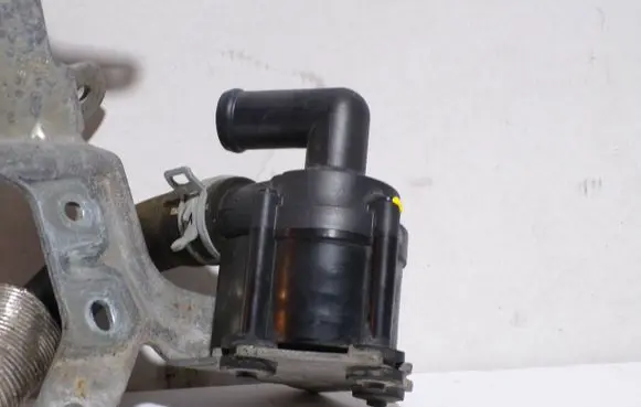 Volvo V60 Electric auxiliary coolant/water pump 31368312 704773040 19T021