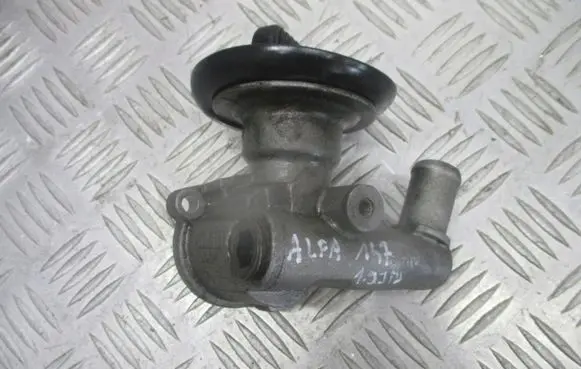 Alfa Romeo 147 Oil fill pipe 