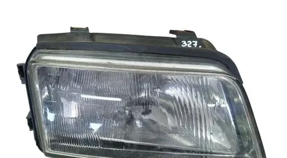 Audi A4 S4 B5 8D Headlight/headlamp 8D0941004E