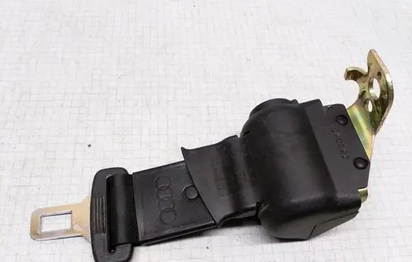 Audi 100 S4 C4 Middle seatbelt (rear) 4A0857713D 0419115 119115