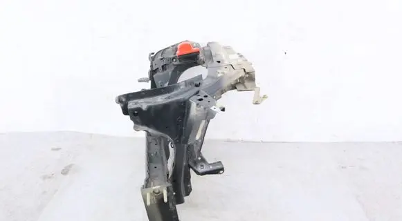 BMW M6 Fender mounting bracket 7120871 41117120871