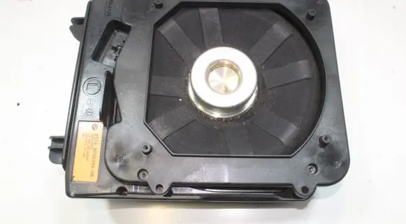 BMW X2 F39 Subwoofer speaker 9256349