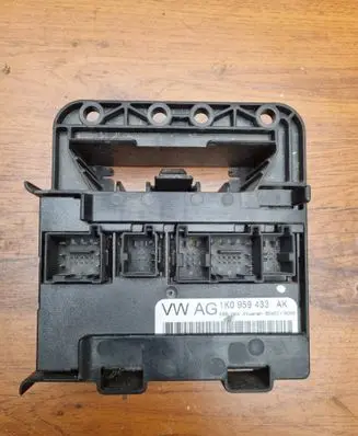 Volkswagen Golf IV Comfort/convenience module 1K1907348A 1K0959433AK