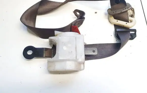 Mitsubishi Pajero Sport I Front seatbelt n1569 1t9106