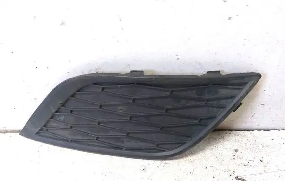 Seat Toledo IV (NH) Front bumper lower grill 6JA807368