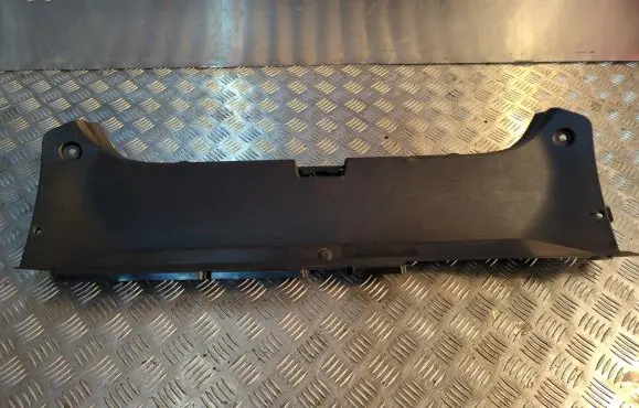 Mercedes-Benz C W203 Trunk/boot sill cover protection A2036902340