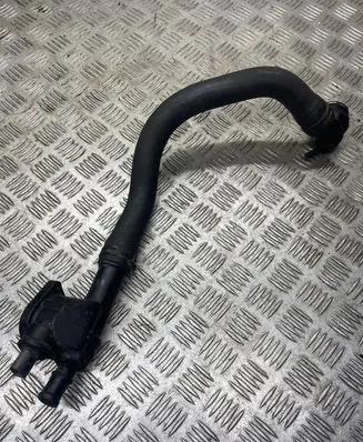 Volkswagen Touran I Engine coolant pipe/hose 03G121132B 1K0122101DF