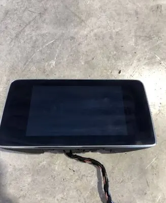Mercedes-Benz CLS C218 X218 Screen/display/small screen A2189004305 A2189013201