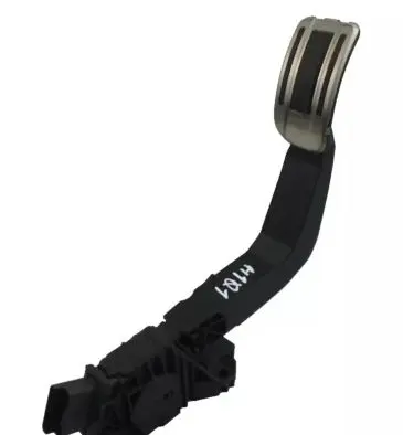 Peugeot 208 Accelerator throttle pedal 9827704480