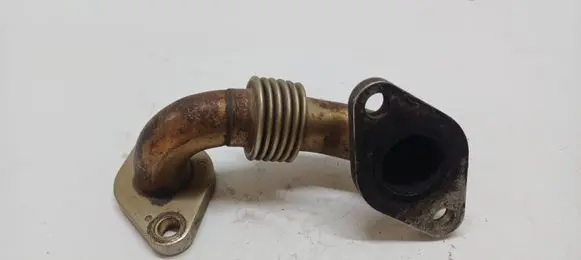 Volkswagen Touran I EGR valve line/pipe/hose 03G131521T