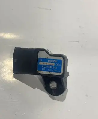 Dodge Nitro Air pressure sensor 0703242BS8 0281002845