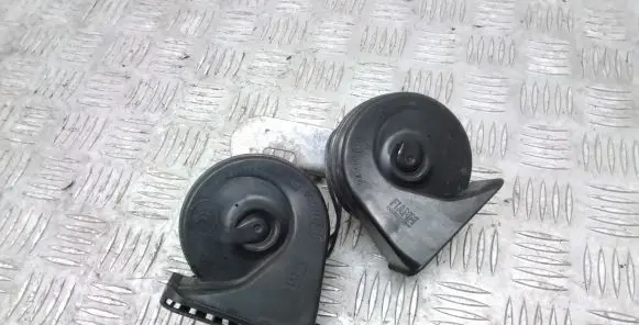 Volvo XC90 Horn signal A046522
