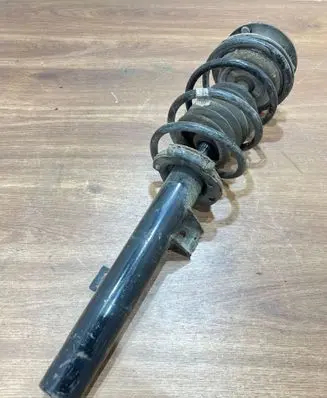BMW 3 E90 E91 Front shock absorber with coil spring SA1255 GD0624