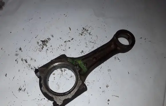 Opel Astra J Connecting rod/conrod NOCODE