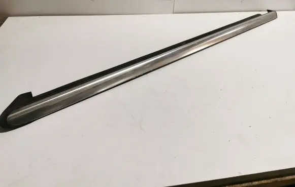 Mercedes-Benz GL X164 Rear door trim (molding) A1646908280