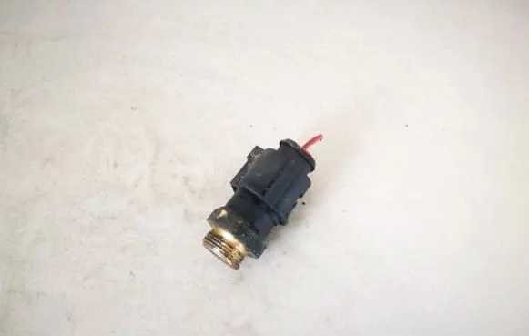 Coolant temperature sensor