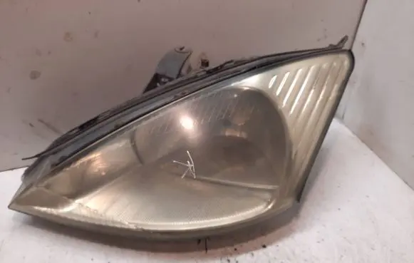 Ford Focus Headlight/headlamp