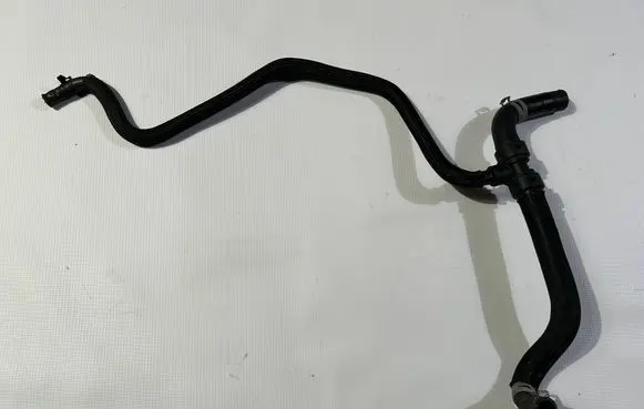 Dodge Challenger Engine coolant pipe/hose 7215896