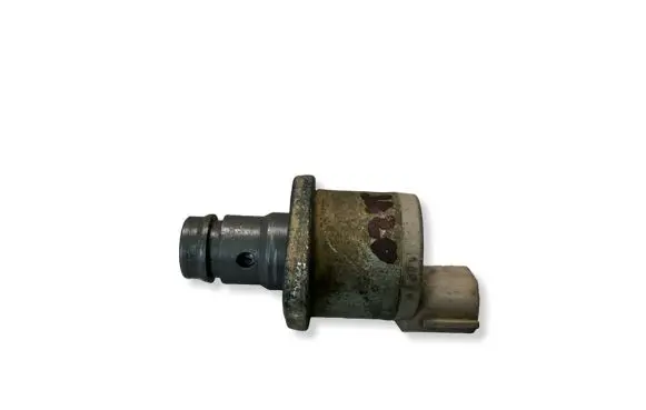Toyota Land Cruiser (J120) Fuel pressure sensor 