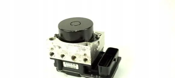 Skoda Fabia Mk2 (5J) ABS Pump 6R0907379AD 6R0907379AB