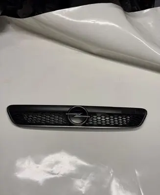 Opel Astra G Front grill 09270577