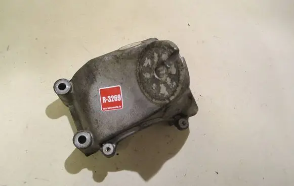 Volkswagen Touareg I Engine mounting bracket 07Z199307B