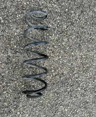 Toyota C-HR I Rear coil spring