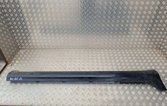 Volvo XC60 Sill 