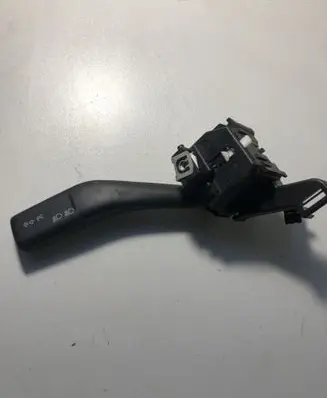Volkswagen Golf V Indicator stalk 1K0953513