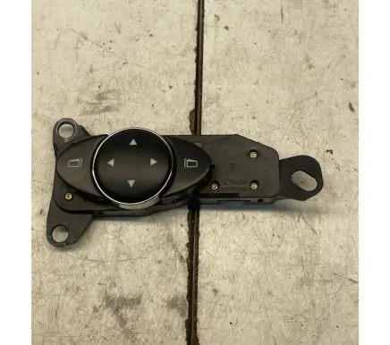 Mercedes-Benz E AMG W211 Wing mirror switch 2118208310 03211010