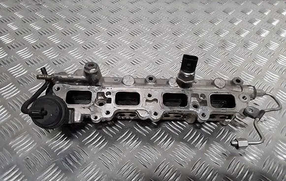 Volkswagen PASSAT B6 Intake manifold gk00266
