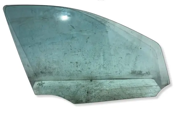 Mercedes-Benz ML W164 Front door window glass four-door 43R000004