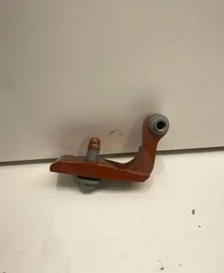 BMW iX1 Rear door lower hinge 5a1fcb2