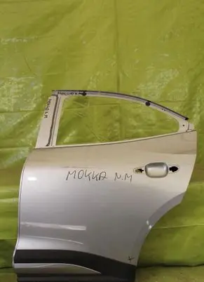 Opel Mokka B Front door 000259