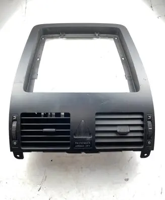 Volkswagen Touran I Dash center air vent grill 1T1819728B