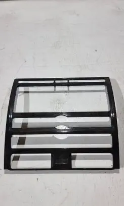 Volkswagen Phaeton Radio/GPS head unit trim 3D0035122A